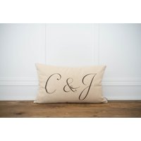 Personalisiertes Monogramm Lumbar Kissenbezug von LinenAndIvory