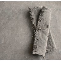 Leinen Tischset - 2-Er Set - Raues Rustikale Platzsets - Natur Leinen - Esstisch Servieren - Tisch Mit Fransen von LinenBloomShop