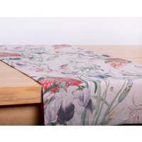Floraler Digitaldruck Leinen Tischläufer - Modern Organic Style Floraler Digitaldruck Leinen Tischläufer - Modern Organic Style von LinenBuy