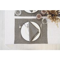 Tischsets Aus Leinen in Verschiedenen Größen. 1, 2, 4. Für Die Tischdekoration Tischsets Aus Leinen in Verschiedenen Größen. 1, 2, 4. Für Die Tischdekoration von LinenDay