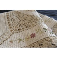 36 "Handgefertigte Häkeldecke Mit Band Gesticktes Rosa Blumenmuster von LinenLegend