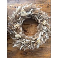 Adventskranz Aus Trockenblumen | Handgemachter Deko-Kranz Mit Windlicht Oder Kerzenhaltern Boho Weihnachtskranz Trockenblumenkranz Adventskranz Aus Trockenblumen | Handgemachter Deko-Kranz Mit Windlicht Oder Kerzenhaltern Boho Weihnachtskranz Trockenblumenkranz von LisasDekotraum