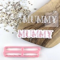 Mumie in Floraler Schrift Ausstechform Und Prägung, Happy Mother's Day, Mama Cookie Stempel, Day Ausstechform, Postbox Ideen von LissieLoves