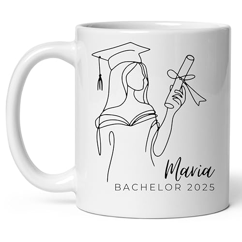 Little Mathilda Personalisierte Abschlusstasse mit Namen – Geschenk zum Bachelor, Master, Abi 2025, Examen oder bestandener Prüfung – Abschlussgeschenk für Jungen & Männer – Keramiktasse (Weiblich) von Little Mathilda