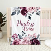 Florale Personalisierte Baby Mädchen Decke, Rosa Namensdecke, Shower Geschenk, Rosa, Lila, Mauve Geblümte Bettdecke, Benutzerdefinierte Neugeborene von LittleDarlingsUS