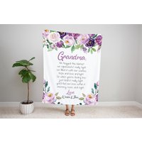 Oma Weihnachtsgeschenk, Personalisierte Decke Für Oma, Lila Blumen Decke, Nana Geschenk, Namen, Großeltern Geschenk von LittleDarlingsUS