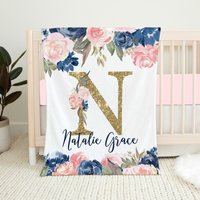 Personalisierte Baby Decke, Florale Babydecke, Florales Monogramm, Mädchenbettwäsche, Shower Geschenk, Marine Und Blush Kinderzimmer von LittleDarlingsUS