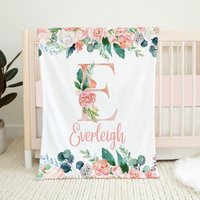Personalisierte Babydecke, Florale Monogramm Decke, Baby Mädchen Shower Geschenk, Krippen Bettwäsche, Bettwäsche von LittleDarlingsUS