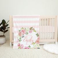 Personalisierte Babydecke, Rosa Blumen Monogramm Decke, Krippe, Baby Mädchen Name Neue Mama Shower Geschenk von LittleDarlingsUS