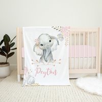 Personalisierte Elefant Babydecke, Baby Mädchen Decke, Namensdecke, Floral Kinderzimmer, Shower Geschenk, Bettwäsche von LittleDarlingsUS