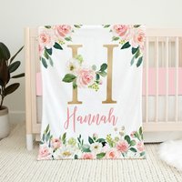 Personalisierte Florale Babydecke, Monogramm Baby Mädchen Decke, Namen Shower Geschenk, Rosa Und Gold Bettwäsche von LittleDarlingsUS