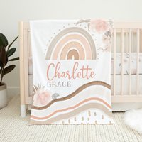 Personalisierte Regenbogen Babydecke, Baby-Mädchen-Decke, Baby-Dusche-Geschenk, Regenbogen-Krippe-Bettwäsche, Rosa Boho-Baby-Decke, Baby-Mädchen von LittleDarlingsUS