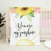 Sie Sind Mein Sonnenschein Babydecke, Rosa Blumen Baby Mädchen Decke, Sonnenblume Krippe Bettwäsche, Kinderzimmer Bettwäsche Sonne Babydecke von LittleDarlingsUS