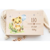 Erinnerungskiste Baby, Erinnerungsbox Löwe Personalisiert, Aufbewahrungskiste Babygeschenk, Memory Box, Geschenk Zur Geburt & Taufe Xhl1031 von LittleDecoWandtattoo