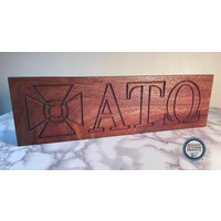 Alpha Tau Omega Offiziell Lizenziertes Buchstaben-Logo-Zeichen von LittleFlowerFarmFL