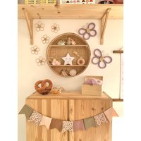 Lavendel Lila Rattan Wandschmetterlinge | Makramee Kinderzimmer Dekor Mädchen Boho Zimmer Wandbehang 2Er Set von LittleKnotsWorkshop
