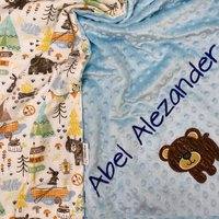 Baby Bär Flanell Und Minky Babydecke Personalisiert, Babydecke, Camping Thema Decke, Decke Für Junge Oder Mädchen von LittleLambsThreeCo