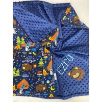 Personalisierte Baby Bär Decke, Braun Cub Geschenk, Camping Thema Decke Für Jungen Oder Mädchen von LittleLambsThreeCo