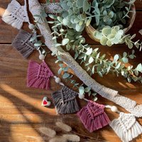 Kleine Makramee Girlande Mimi/Boho Wimpelkette Kinderzimmer Deko Geschenk Tauf von LittleMacrameThings
