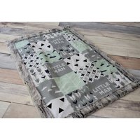 Kleiner Mann Babydecke - Patchwork Decke Mint Graue Krippe Babypartygeschenk Baby Geschenk von LittlePeanutCompany