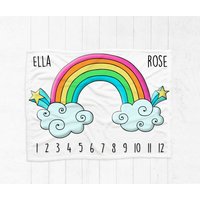 Baby Monatsdecke, Meilenstein Decke, Wachstumskarte, Personalisierte Babydecke, Mädchen Regenbogen Decke von LittleThingsNstuffCo