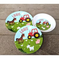 Personalisiertes Kindergeschirr Bauernhof Traktor Mit Namen Aus Melamin, Babygeschirr Name, Taufgeschenk Junge Mädchen, Kinderteller, Becher Personalisiertes Kindergeschirr Bauernhof Traktor Mit Namen Aus Melamin, Babygeschirr Name, Taufgeschenk Junge Mädchen, Kinderteller, Becher von LittleliShop