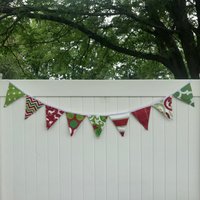 Sale Doppelseitiger Weihnachtsstoff Bunting Banner von LittlestBeanBoutique