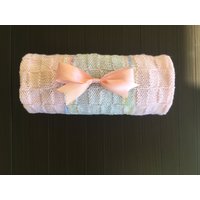 Handarbeit Häkeln Pastell Babydecke von LittlestLentils