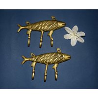 Bermuda Fisch Form Dekorativer Wandhaken | Maritimer Kleiderbügel Mit 3 Haken Messing Set Von 02 Stück von LittletalesCreations