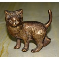 Messing Handgemachte Vintage Katze Figur | Victorian Style Glücksbringer Für Business Empfang Wohnbesteck Statue Tisch Akzent von LittletalesCreations