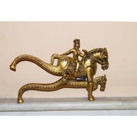 Messing Reiter Reiten Sarota | 8'' Zoll Nussknacker Mit Mughal Prince Design Küchenwerkzeug von LittletalesCreations