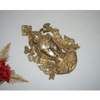 Messing Tara Skulptur Wanddeko Meditierend Gauri Kopf | 20 cm Krone Göttin Parvati Wandbehang Türaufhängung Gewicht - 780 Gramm Ca von LittletalesCreations