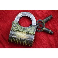 Messing Viktorianisch Tricky Vorhängeschloss | Florales Design Vintage Stil Bolt Türschloss Mit 02 Schlüsseln von LittletalesCreations
