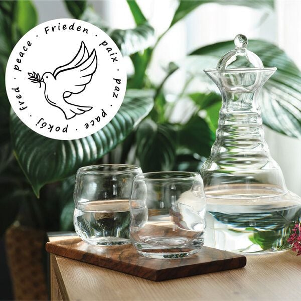 LivingDesigns Set Karaffe Alladin Peace mit 2 Trinkgläsern von LivingDesigns
