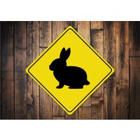 Bunny Crossing Schild, Hasenkreuzung, Hasen Hasenbesitzer Geschenk, Geschenk Für Hase, Hasenzimmer, Dekor - Qualitäts Metall Schild von LiztonSignShop