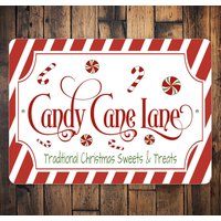 Candy Cane Lane Schild, Weihnachtliches Leckerli, Weihnachtliche Leckereien, Zuckerstange Deko, Decor, Weihnachtsdeko, Weihnachtsdeko von LiztonSignShop