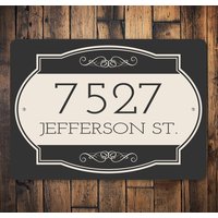 Vintage Retro Straßenschild, Straßennummer Schild, Individuelles Geschenk, Adressnummer Geschenk von LiztonSignShop