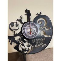 Home Kino Deko - Baby Jungen Kinderzimmer Wanduhr Schallplatte Ausschneideuhr Mann Höhle Trendy Neues Haus Geschenk von LnkGift