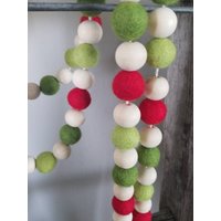 Girlande 1, 50 M Holzperle & Filzkugel von LoaLyInc