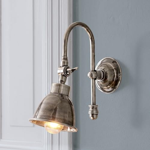 LOBERON Wandlampe Gemma, Wandleuchte mit drehbarem Gelenk, Antik-Finish, Spotstrahler, Wohnzimmerlampe, Nachttischlampe, Messing, antiksilber von Loberon