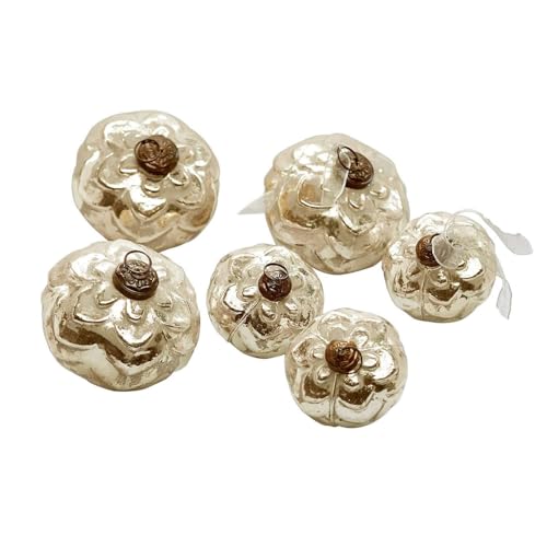 Loberon Weihnachtskugel 6er Set Xilianne, Zwei Größen, Handgefertigt & Mundgeblasen, Zeitloses Design, Weihnachten, Christbaumkugeln, Baumschmuck, Glas, Eisen, antiksilber von Loberon