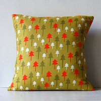 Grünen Weihnachtsbaum Kissen 16 X von LocalProduceDesign