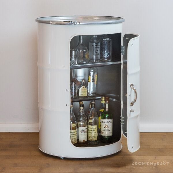 Lockengelöt Hausbar aus einem Hamburger Ölfass von Lockengelöt