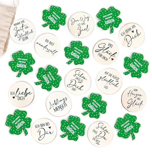 Logbuch-Verlag 22 kleine Glücksbringer Viel Glück Kleeblätter mit Holztaler Sprüche zu Silvester und Neujahr als Geschenk Logbuch-Verlag 22 kleine Glücksbringer Viel Glück Kleeblätter mit Holztaler Sprüche zu Silvester und Neujahr als Geschenk von Logbuch-Verlag