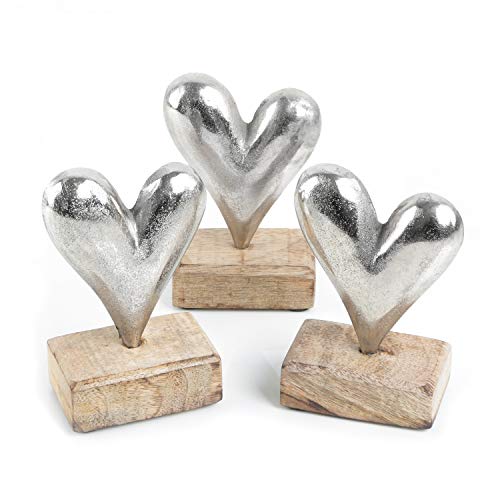 Logbuch-Verlag 3 Herzen Metall & Holz Metallherzen Symbol Geschenk Muttertag Hochzeit Ostern Liebe Silber 13 cm von Logbuch-Verlag