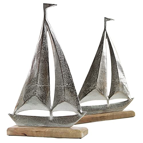 Logbuch-Verlag maritimes Deko Set 2 Segelschiffe aus Metall & Holz Segelboot Figuren Geschenk silberfarben Geschenkidee Segler von Logbuch-Verlag