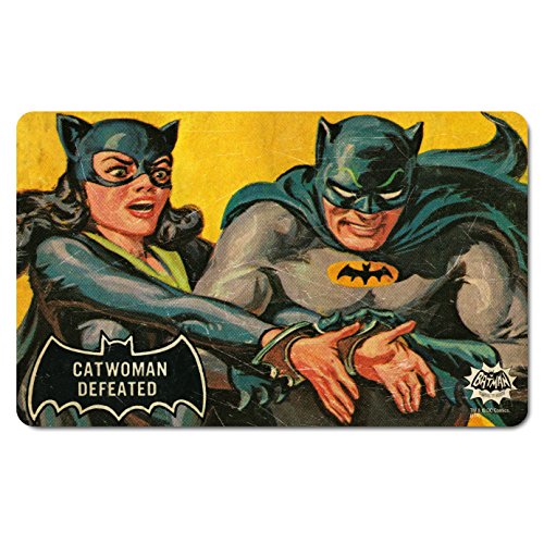 Logoshirt® DC Comics I Batman I Catwoman Defeated I Frühstücksbrettchen I Schneidebrett I 23x14cm I spülmaschinenfest & hitzebeständig I Lizenziertes Originaldesign von Logoshirt