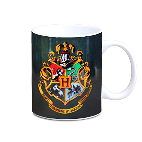 Logoshirt® Harry Potter I Hogwarts I Logo I Porzellan Tasse Kaffeebecher, 300 ml I spülmaschinenfest & mikrowellengeeignet I in farbiger Geschenkverpackung I Lizenziertes Original Design von Logoshirt