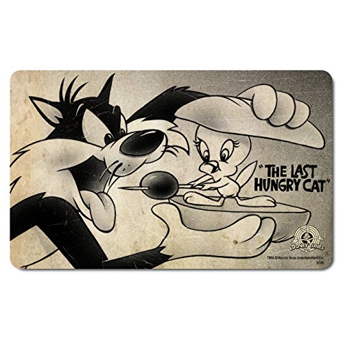 Logoshirt® Looney Tunes I Sylvester & Tweety I The Last Hungry Cat I Frühstücksbrettchen I Schneidebrett I 23x14cm I spülmaschinenfest & hitzebeständig I Lizenziertes Originaldesign Logoshirt® Looney Tunes I Sylvester & Tweety I The Last Hungry Cat I Frühstücksbrettchen I Schneidebrett I 23x14cm I spülmaschinenfest & hitzebeständig I Lizenziertes Originaldesign von Logoshirt