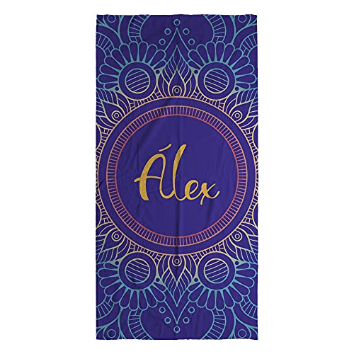 LolaPix Badetuch mit Namen. Strandtuch mit Namen. Personalisiertes Strand Badetuch. Personalisierte Handtuch. Personalisierte Geschenke. Verschiedene Designs und Größen. Mandala DEVAK von LolaPix